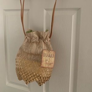 Tommy Bahama Bamboozled pineapple bottom paradise purse